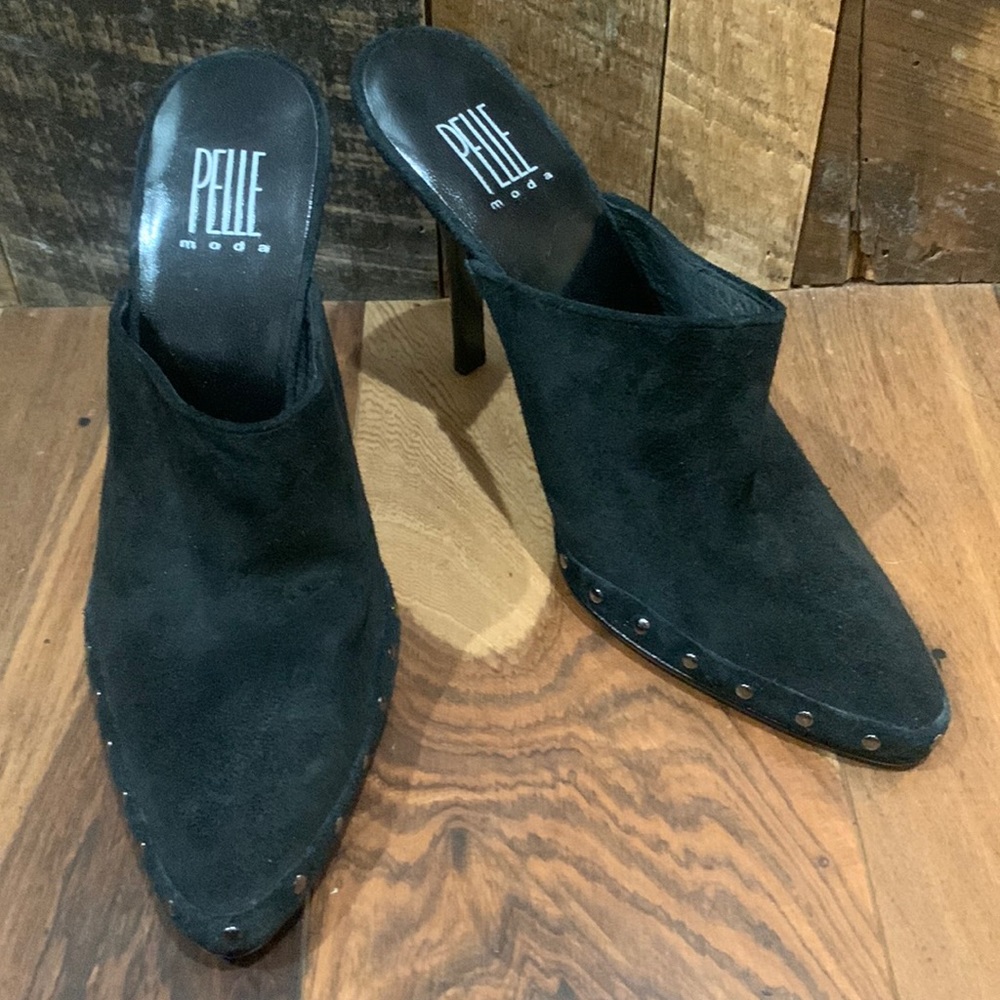 Pelle Moda mules - NWOT